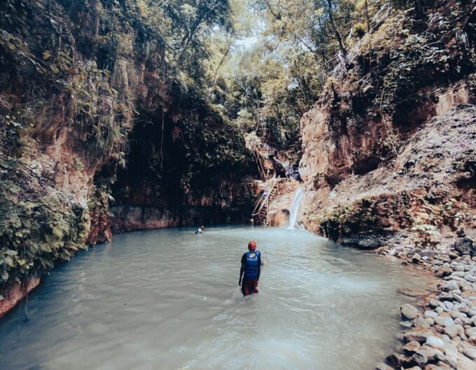 Hiking the 27 Waterfalls of Damajagua Tour From Sto. Dgo. - Customer Reviews
