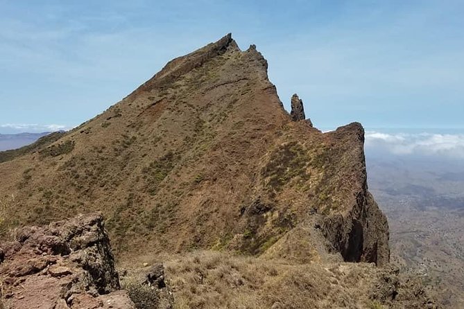 Hiking to Antonia Peak - Location and Tour Details