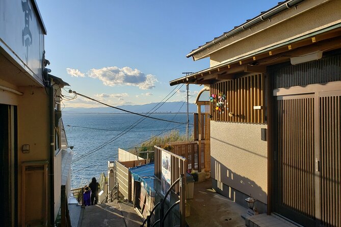 Hiking Tour in Enoshima With a Local Guide - Meeting at the Dragon Statue