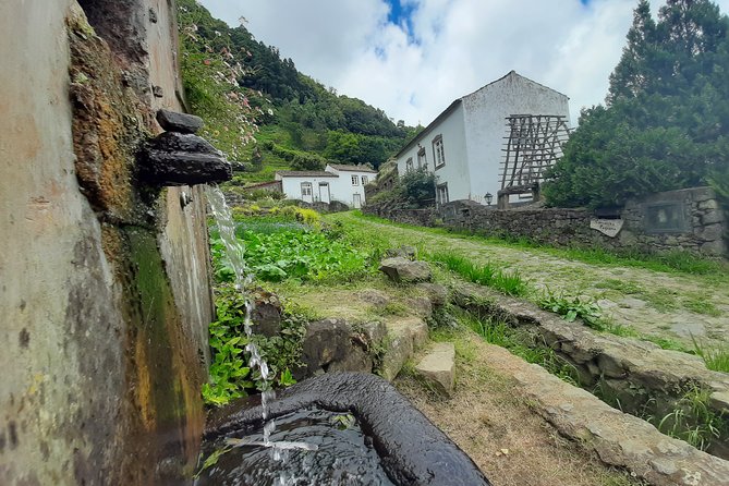 Hiking Tour Sanguinho Salto Do Prego Waterfall and Furnas - Inclusions and Fees