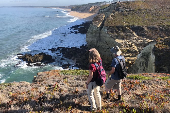 Hiking Tour to Footprints of Dinosaur in Espichel Cape - Maximum Group Size