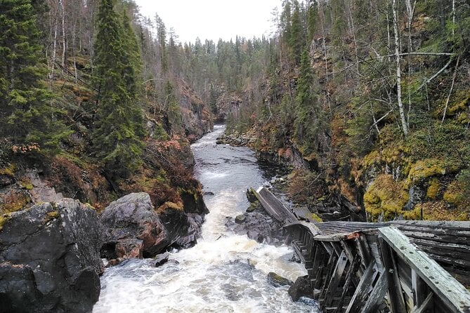 Hiking Tour to Korouoma Canyon - Health Considerations