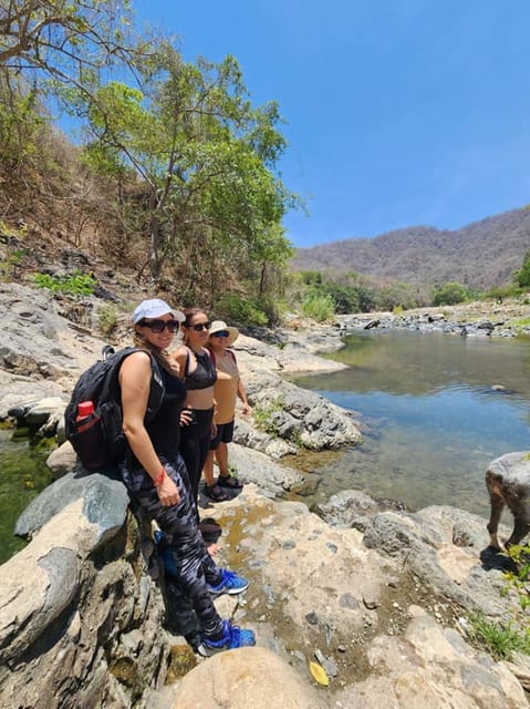 Hiking Tour to La Desembocada Hot Springs, Tour Perron Crew - Participant Restrictions