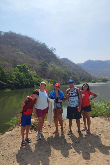 Hiking Tour to La Desembocada Hot Springs, Tour Perron Crew - Local Cuisine and Dining