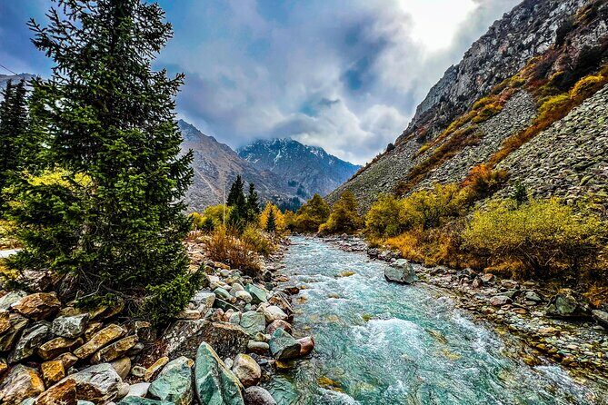 Hiking wonderland Ala Archa National Park - Key Points