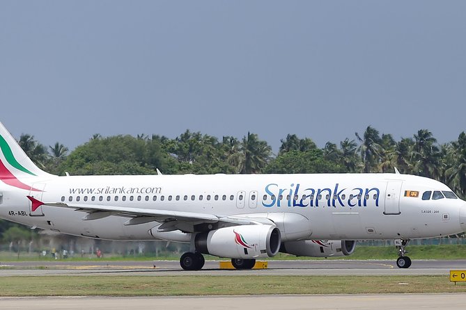 Hikkaduwa to Colombo Airport - Vehicle Offerings