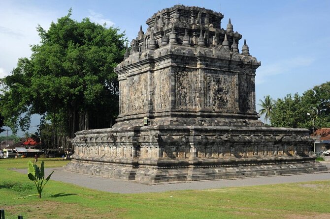 Hills Sunrise and Temples Tour From Yogyakarta - Key Points