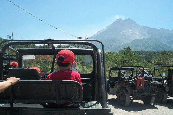 Hills Sunrise and Temples Tour From Yogyakarta - Traveler Reviews