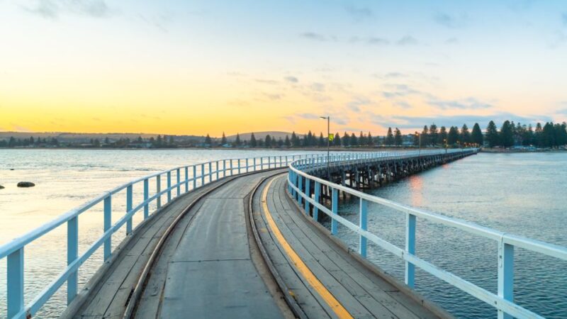 Hills to the Seaside: Full-Day Hahndorf & Victor Harbor Tour - Hahndorf and Morning Tea
