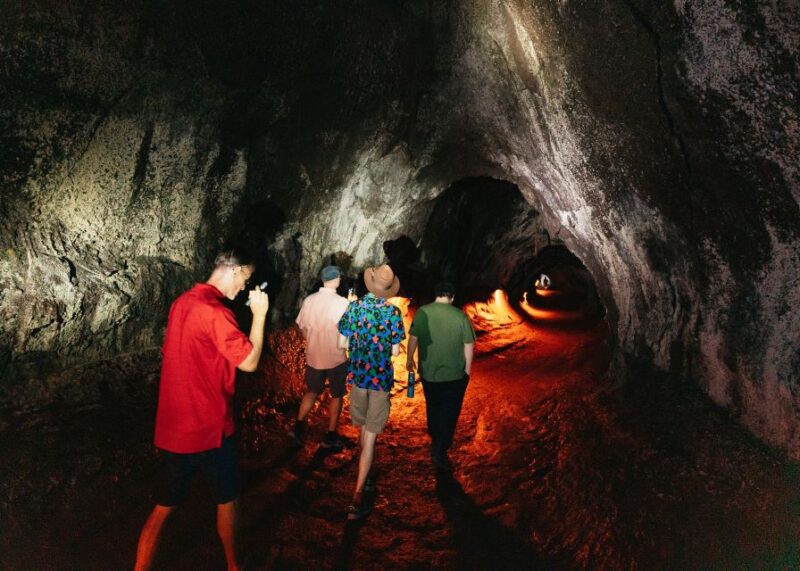 Hilo: Elite Volcano Hike - Lunch and Refreshments