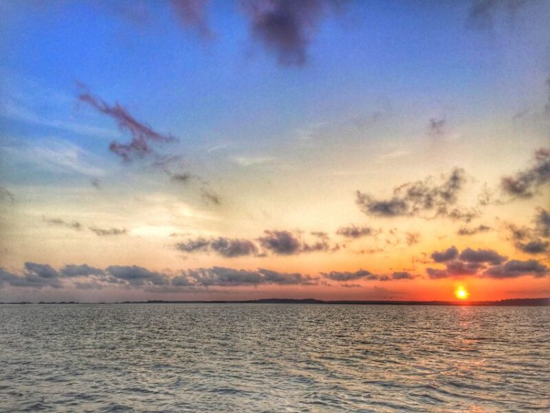 Hilton Head Island: Dolphin Tour at Sunset & Fireworks Show - Itinerary Details