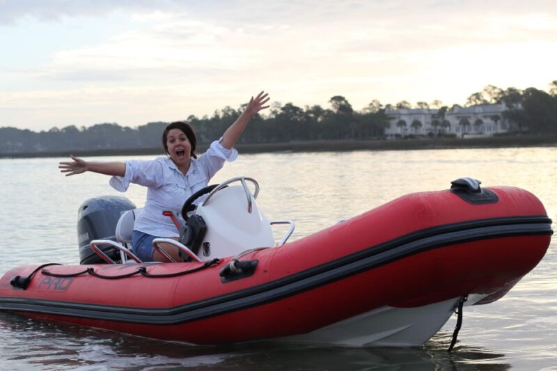 Hilton Head Island: Mini Boat Dolphin Tour - Activity and Location