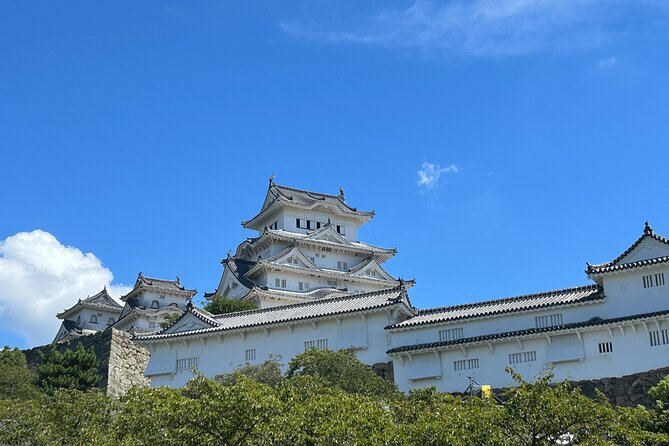 Himeji Castle Tour and Craft Experience - Mastering the Art of Traditional Crafts