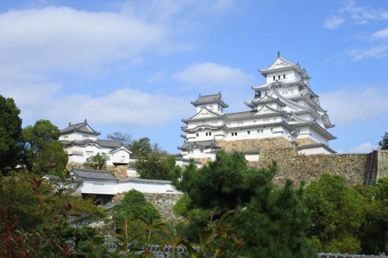 Himeji: Express Guided Tour of Himeji Castle in 90 Minutes - Pricing and Booking