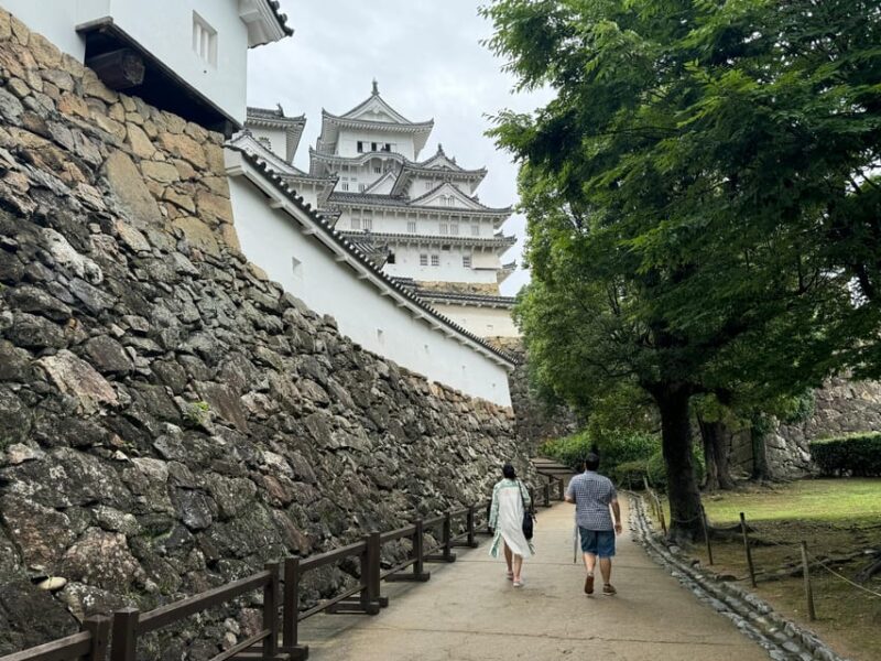 Himeji: Himeji Castle & Kokoen Garden 3.5-Hour Private Tour - What to Expect During the Tour