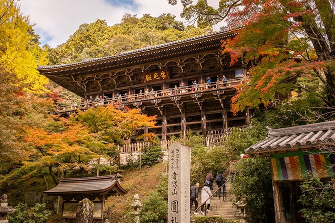 Himeji in Shoshazan Engyo Ji Photography Tour Experience - Highlights of the Photographic Experience