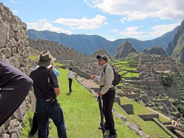 Hire a Fluent English Speaking and Professional Machu Picchu Guide - Meeting and Ending Points