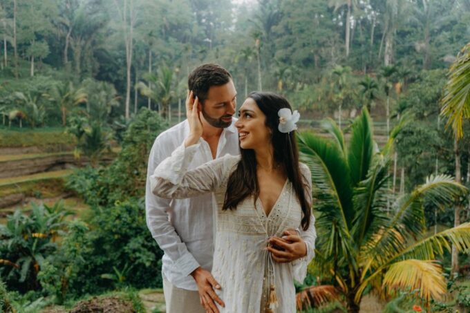 Hire Bali Professional Photographer - Meeting Point and Availability