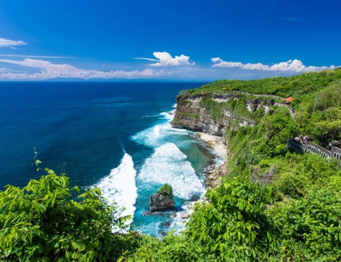 Hire Private Driver Bali - South Bali Tour - Local Expertise and Insights