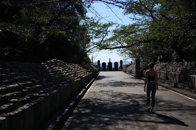 Hiroshima 5k Running Tour of Hijiyama Park - Historical Monuments and Sights