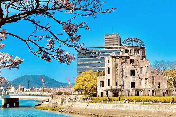 Hiroshima and Miyajima Full Day Private Tour - The Serene Landscape of Shukkeien Garden