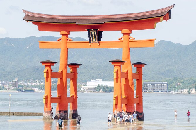 Hiroshima and Miyajima Private Guided Tour - Miyajima Island and Itsukushima Shrine