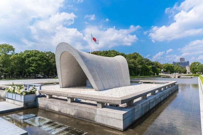 Hiroshima and Miyajima Private Tour From Osaka and Kyoto - Inclusions and Accessibility