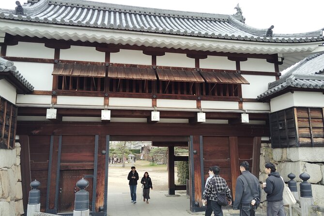 Hiroshima Castle 1h Guide Tour - Booking Details and Policies