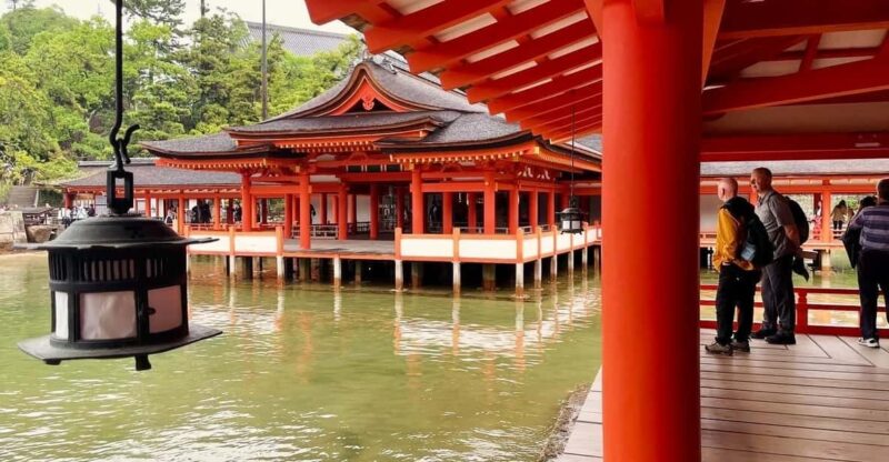 Hiroshima: Explore Miyajima Private Gem Tour W/Local 5hours - Key Points