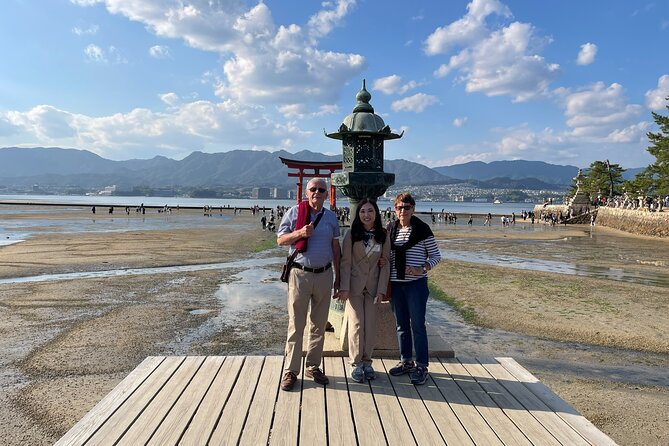 Hiroshima Highlights Private Day Tour - Host Response and Customer Engagement