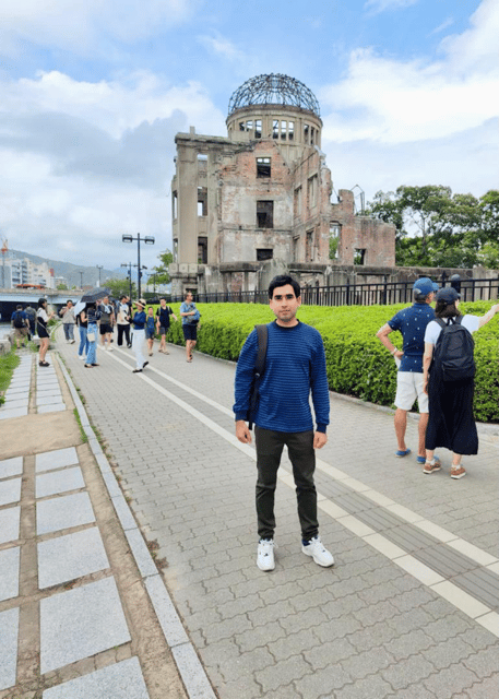 Hiroshima: History and Hidden Gems Tour - Meeting Point and Language Options