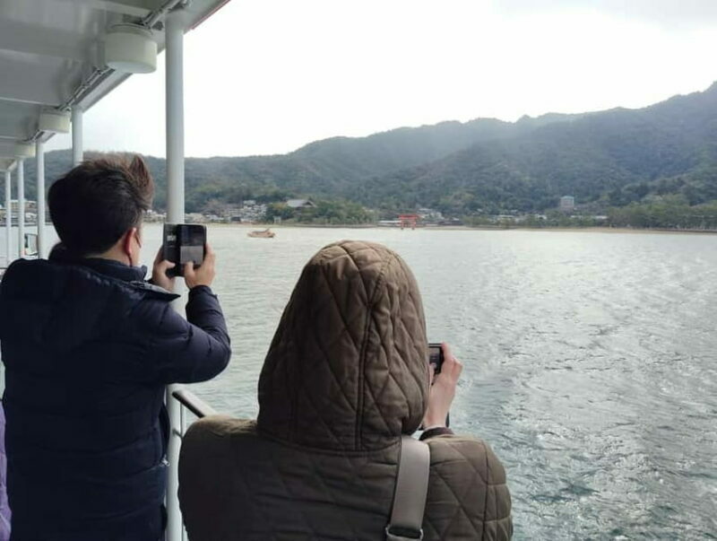 Hiroshima: Itsukushima Shrine and Miyajima Summit Tour - What the Reviews Say