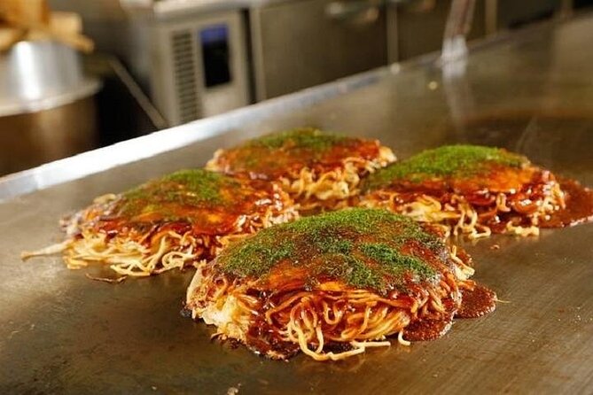 Hiroshima Local Food and Peace Memorial Park 1 Day Walking Tour - Hiroshima Okonomiyaki Lunch