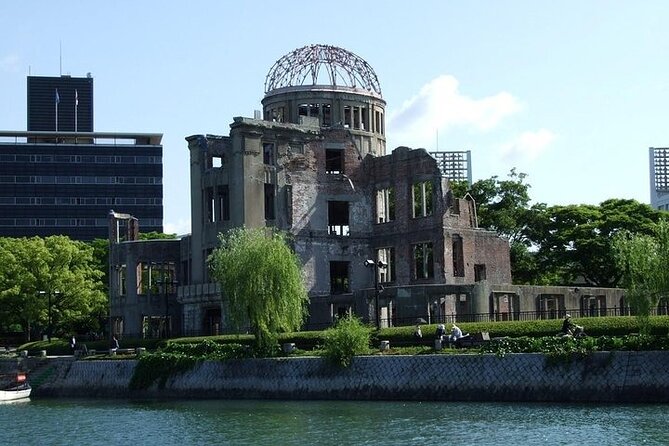 Hiroshima Local Food and Peace Memorial Park 1 Day Walking Tour - Prompt Arrival and Departure