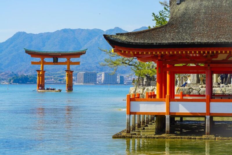 Hiroshima: Miyajima Half-day Historical Walking Tour - Discover Daisho-in Temple