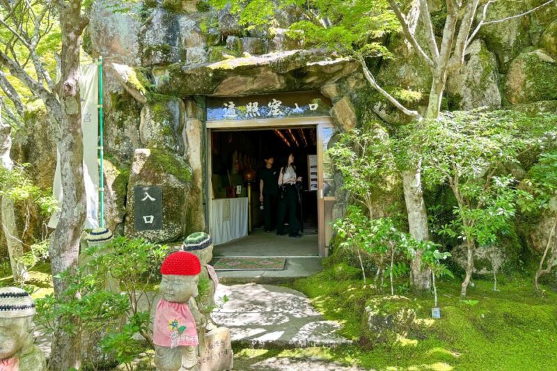 Hiroshima: Miyajima Half-day Historical Walking Tour - Enjoy Local Specialties