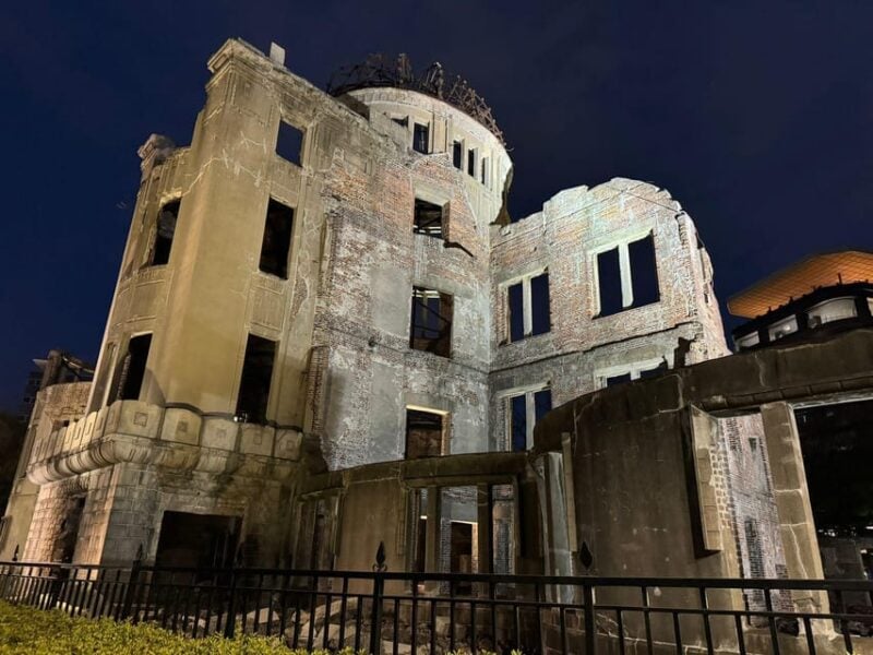 Hiroshima Miyajima Park - Hiroshima Peace Park