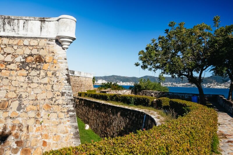 Historic and Cultural Tour of the Best of Acapulco - Transport and Refreshments