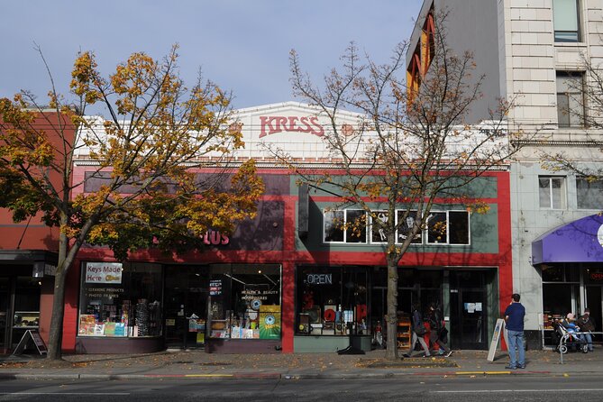 Historic Ballard: A Self-Guided Audio Tour Exploring Seattles Quirky History - Key Points