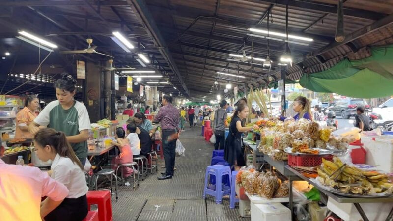 Historic Buddhist Temple & Local Market Tour With Lina - Additional Information
