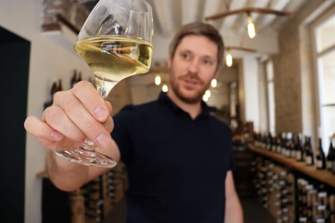 Historic Center of Dijon : Discovery Tasting Wine Burgundy - Convivial Tasting Experience