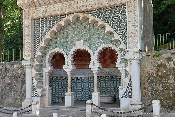 Historic Center of Sintra on Foot - Guided Tour of Quinta Da Regaleira