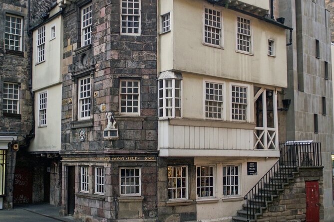 Historic Edinburgh and Rosslyn Chapel Full-Day Private Tour in a Premium Minivan - Additional Stops and Landmarks