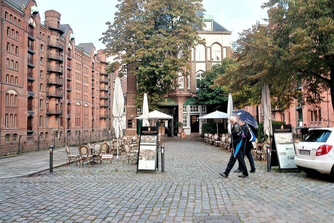 Historic Free Tour of Hamburg Old Warehouse District - Meeting Point and Transportation