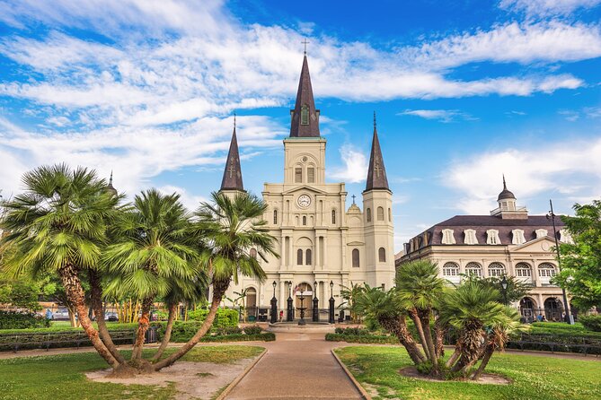 Historic French Quarter Quest Experience in New Orleans - Exploring the French Quarter