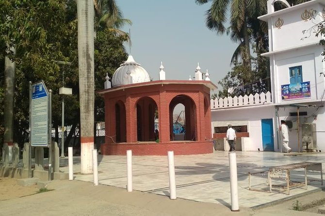 Historic Gurudwara Tour of Patna - Tour Logistics and Inclusions