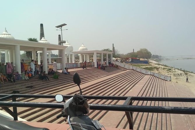 Historic Gurudwara Tour of Patna - Exploring Sikh Culture and Heritage