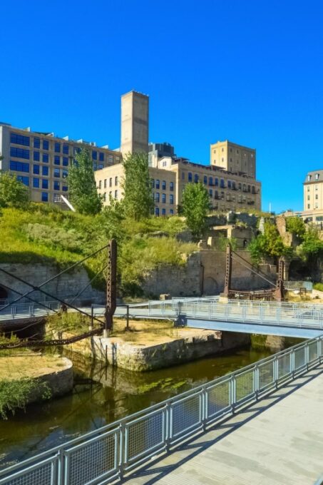 Historic Heartbeats of Minneapolis: A Senior's Guide - Leisurely Pace for Seniors