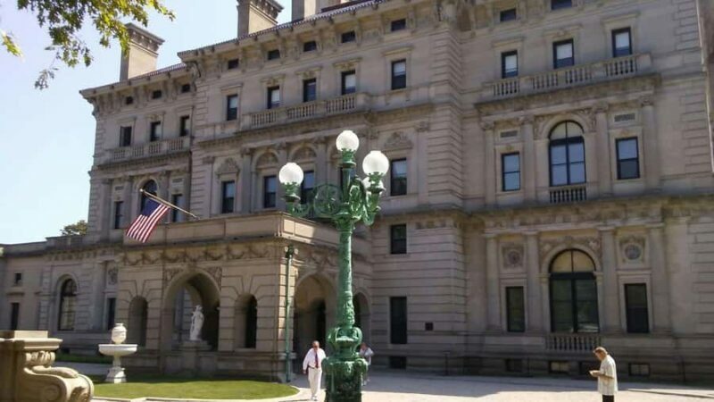 Historic Highlights of Newport,RI with with the Gilded Age - An Introduction to Newport’s Charm and History