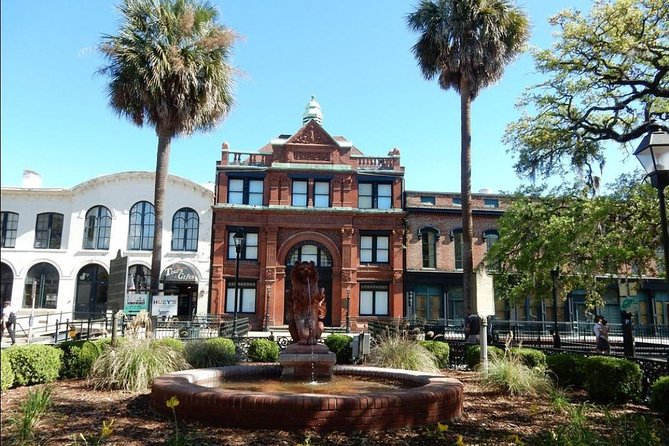 Historic Homes of Savannah Guided Walking Tour - Tour Overview
